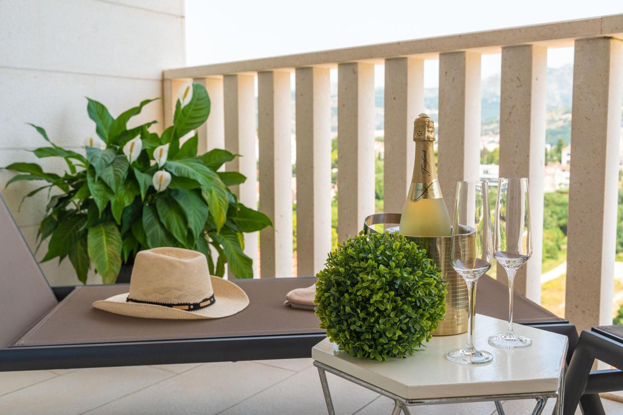 Apartment Apollo In Dubrovnik With Sea View Eksteriør bilde